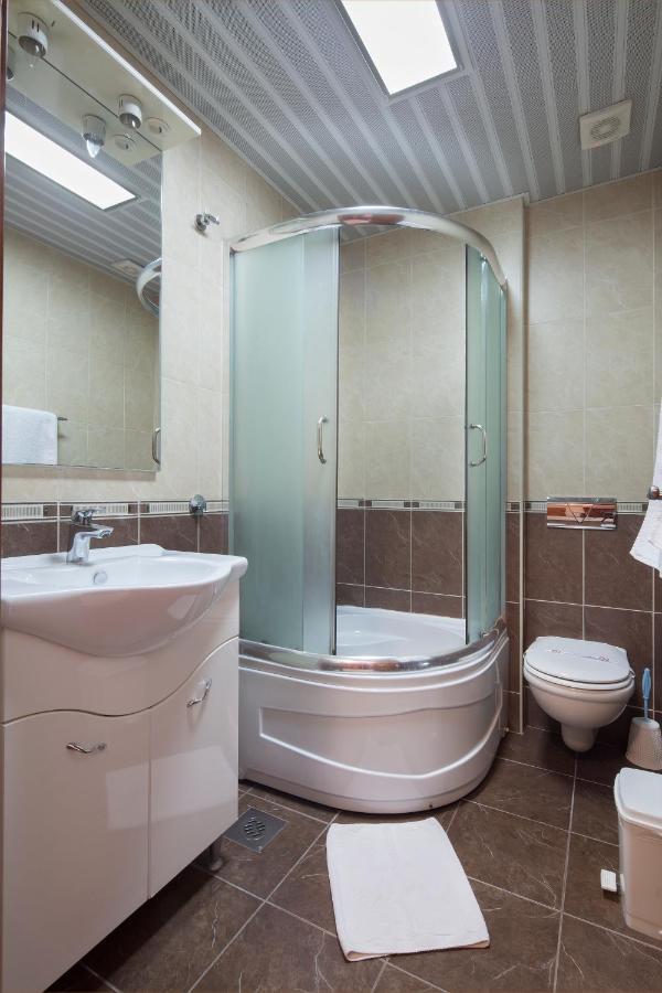 בודווה Apartmani Salus מראה חיצוני תמונה