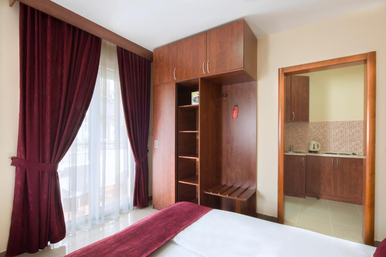 בודווה Apartmani Salus מראה חיצוני תמונה
